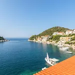 Marina * Lastovo