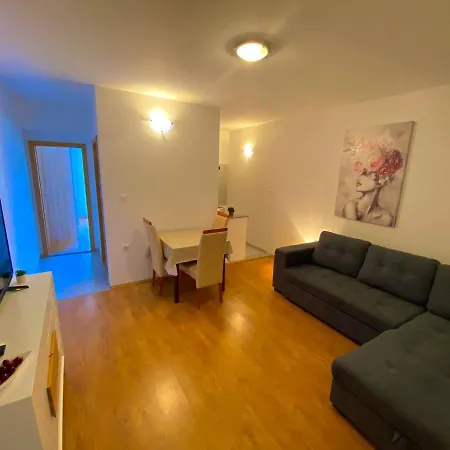 Marina Apartment
