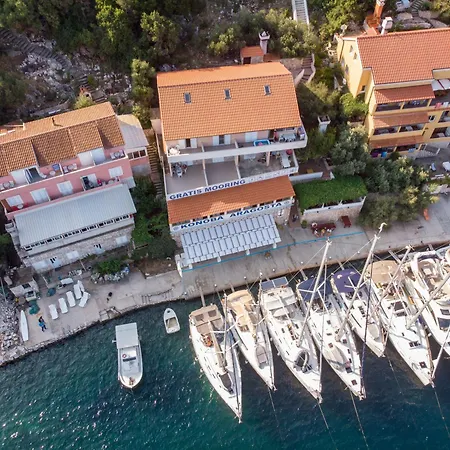 Apartman Marina *