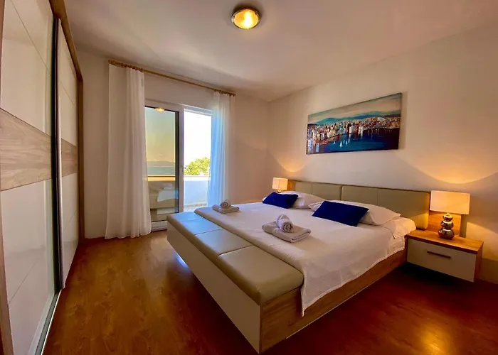 Marina Apartment