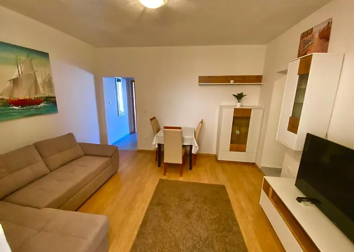 Marina Apartment