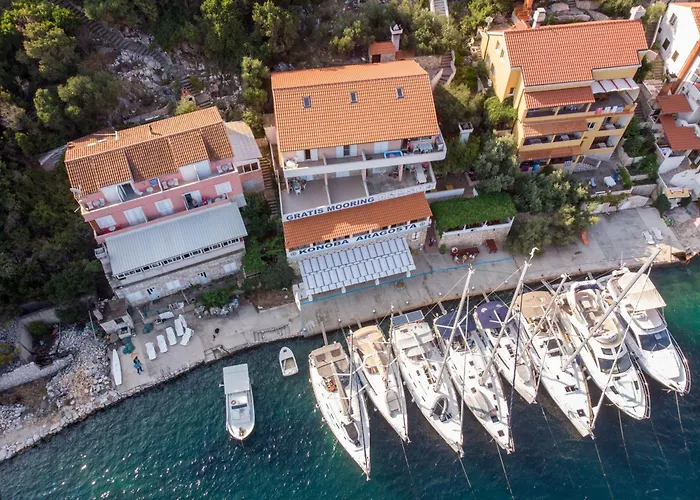 Apartment Marina *